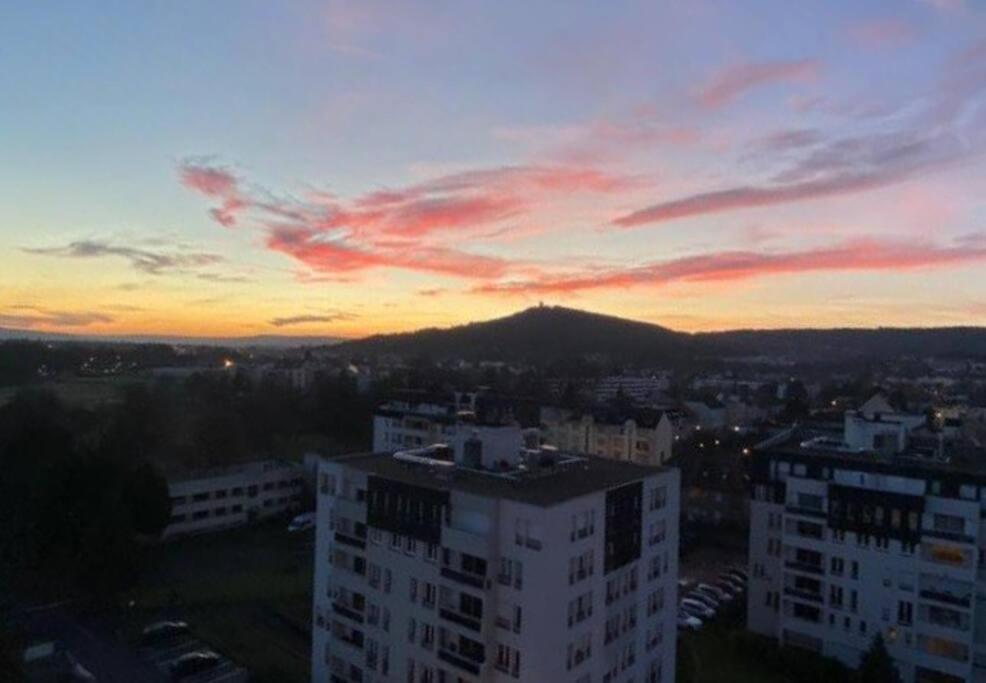 F2 65M2 Parking Prive Avec Une Belle Vue Metz Eksteriør bilde