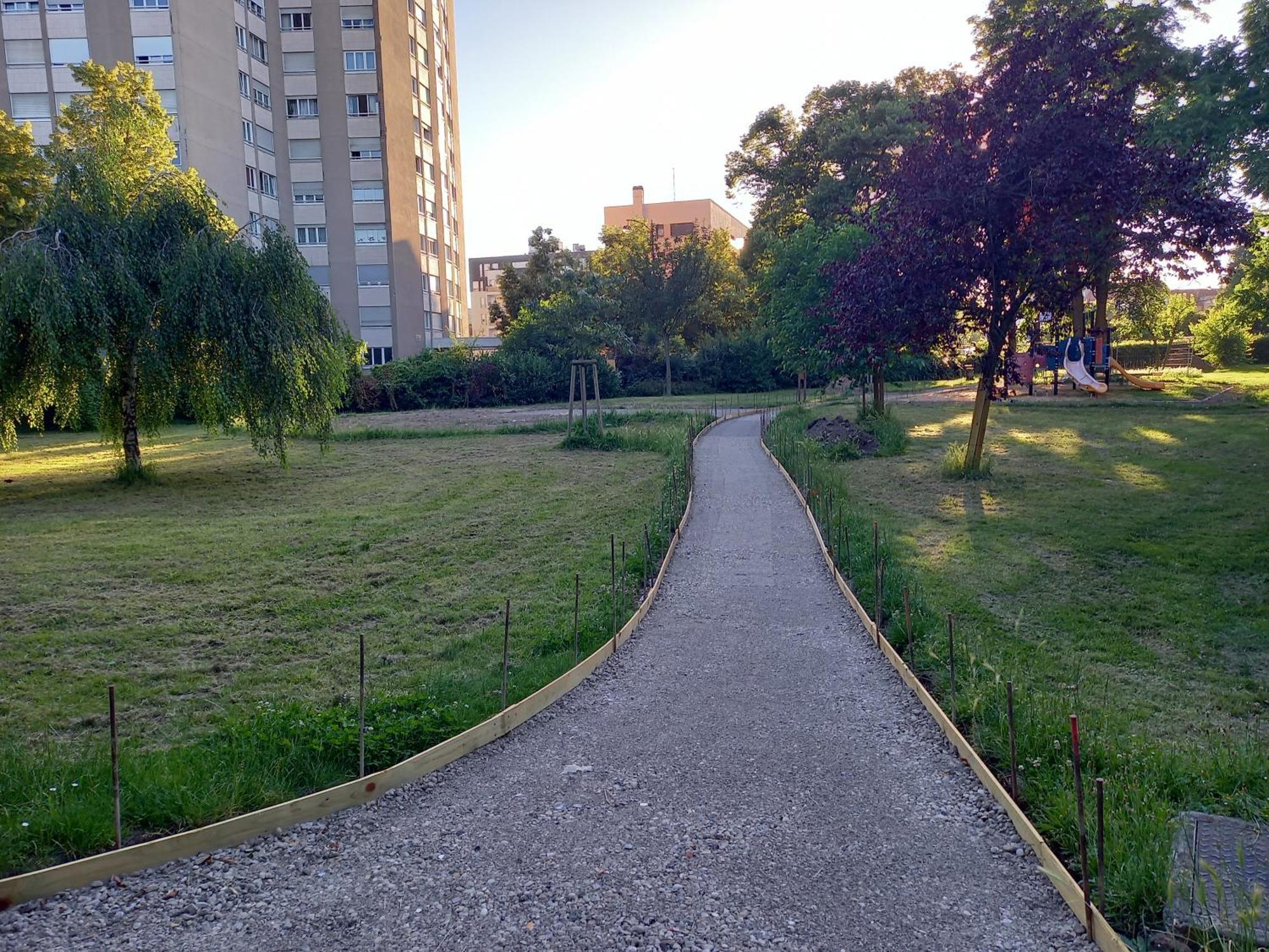 F2 65M2 Parking Prive Avec Une Belle Vue Metz Eksteriør bilde